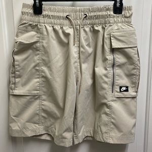 Nike Men’s Cargo Shorts - Excellent Condition, XL